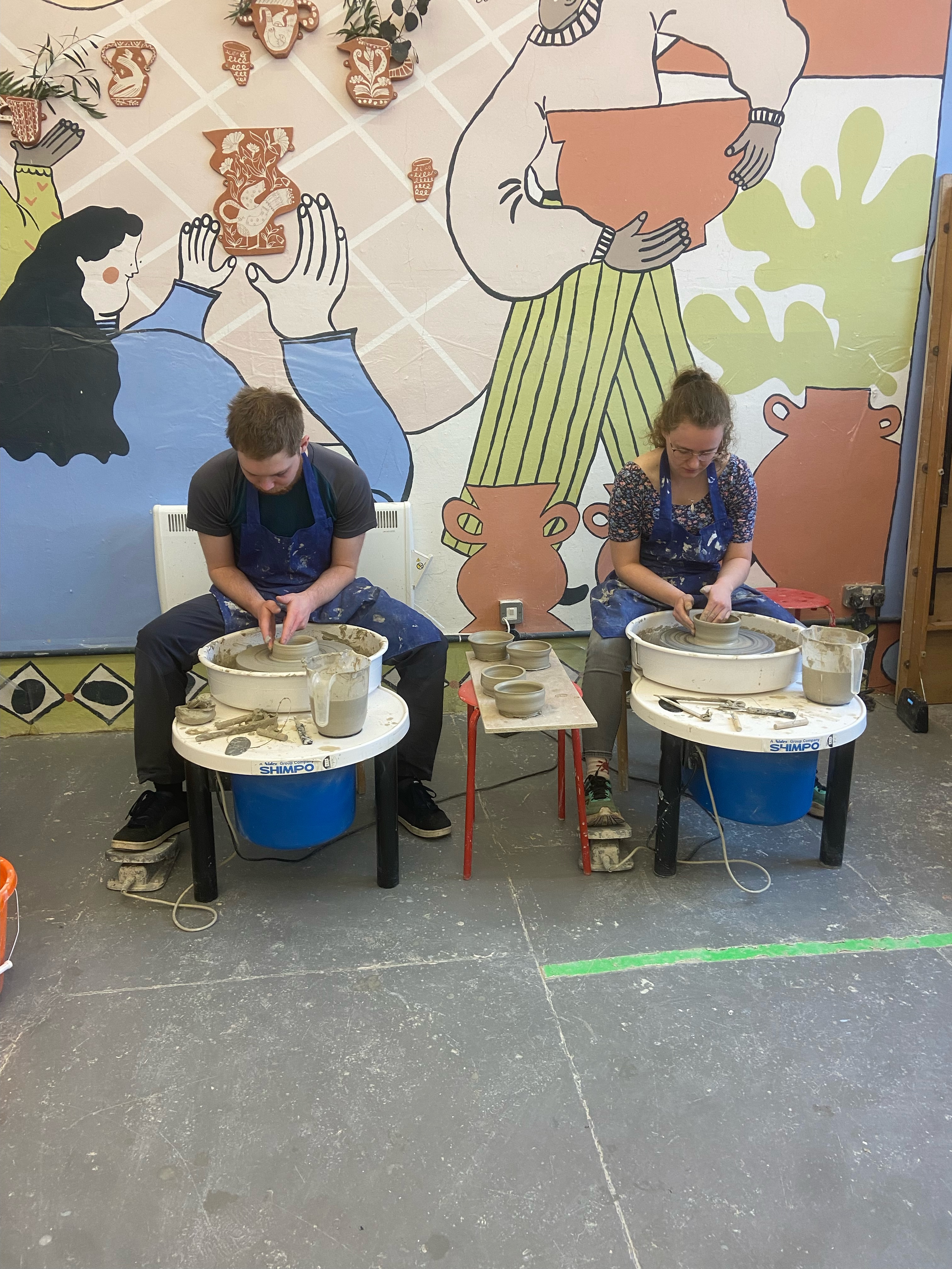 Intro to Wheel Throwing – Dundee Ceramics Workshop